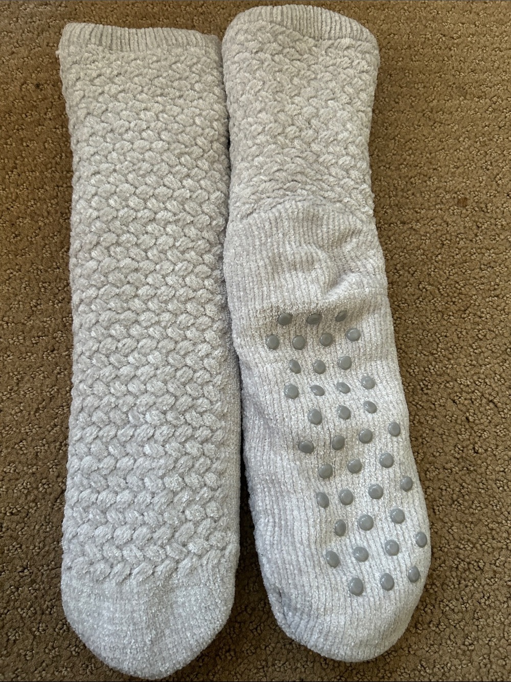 Women’s ultra-soft non-slip lounge socks by Denver Hayes